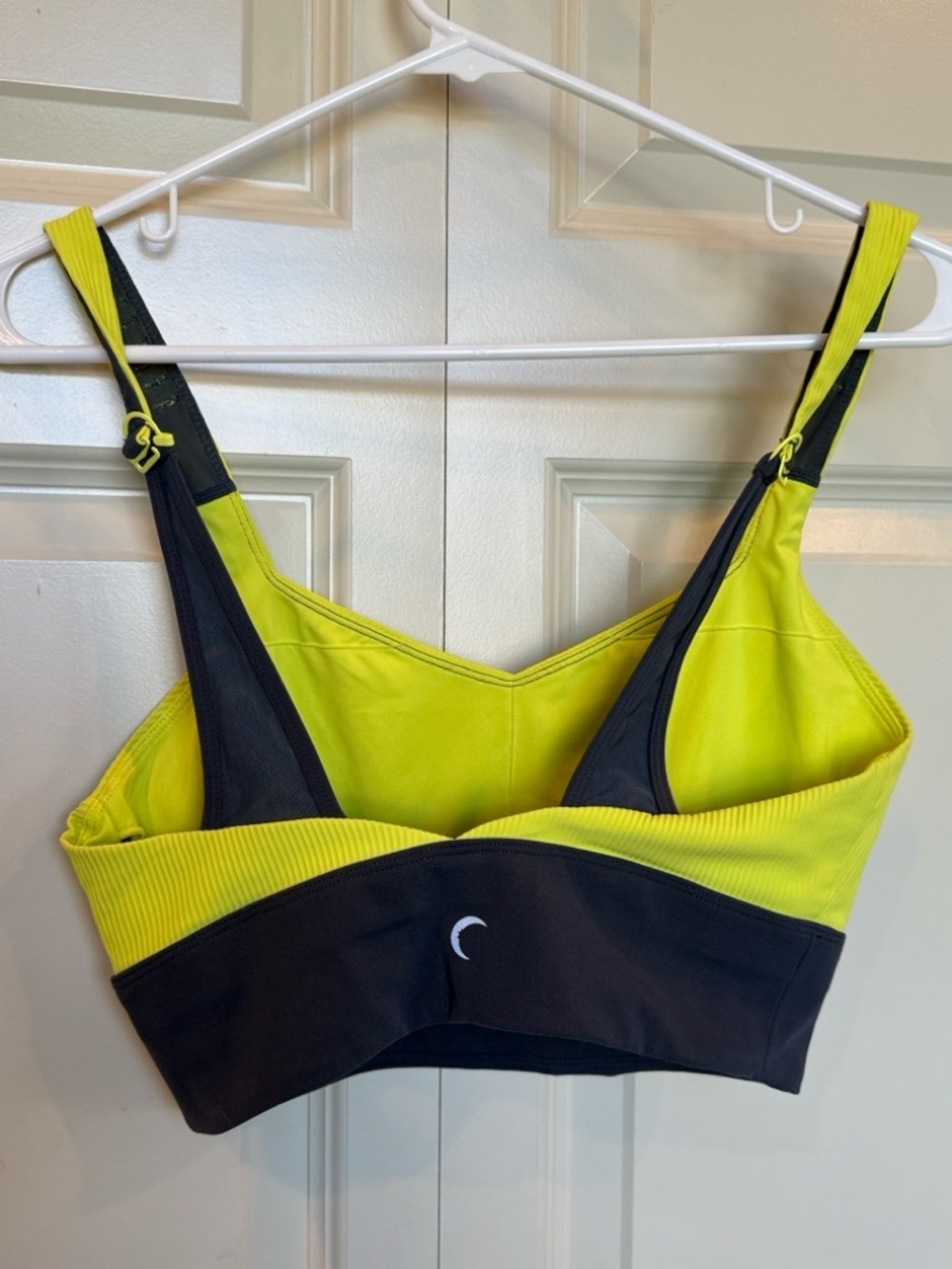 Zyia Active Neon Yellow and Grey Parallel Luxe Adjustable Strap Bra Small S - Picture 3 of 6